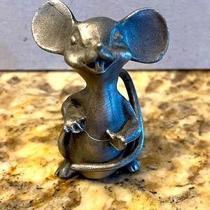 Hudson WF miniature, Pewter Mouse Figurine